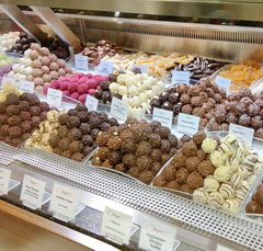 Food prices in Munich in Bavaria, gift sweets